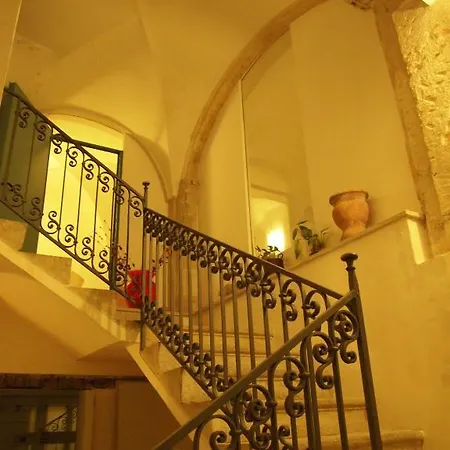 Отель Moderno