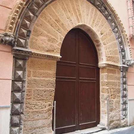 Moderno Отель 2*